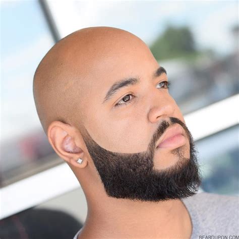 32 Cool Beard Styles For Men With Round Face Estilos De Cabelo E Barba Cabelo Curto E Barba