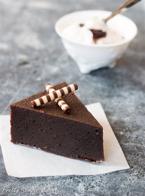 Flourless Chocolate Fudge Cake Pretty Simple Sweet