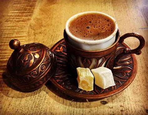 طريقة عمل القهوة التركية وطريقة بعض الحلويات معها احكي