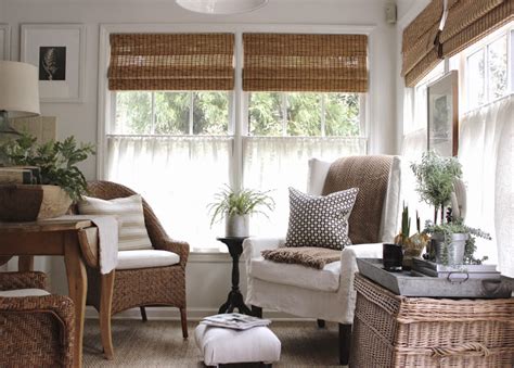 She thinks that decorating on a budget is a fun opportunity for ingenuity and new directions. 15 "Sun"sational Sunroom Ideas For The Off-Season