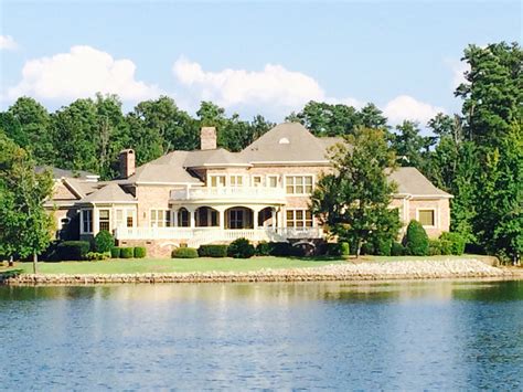 Lakefront luxury. #LakeMurray #LakeHouse #SouthCarolina | Lake, Lake