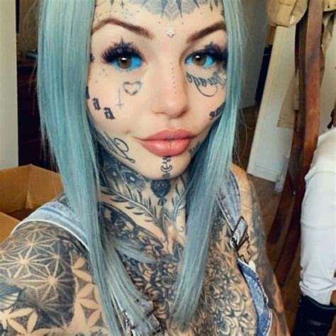 Tattooed Model Slams Jealous Lowlifes As Her Sexy Instagram Profile