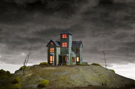 House On Haunted Hill Stock Image Image Of Holiday Moonlight 34632915