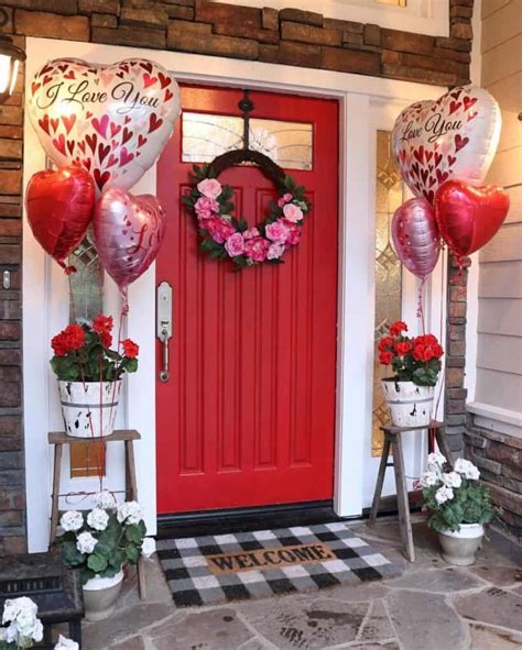 23 Outdoor Valentines Day Décor Ideas To Spread A Little Extra Love