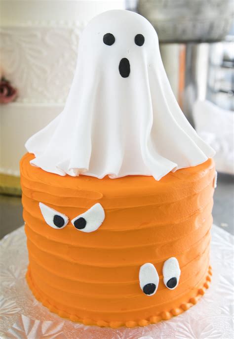 Discover 81 Ghost Cake Images Latest Indaotaonec
