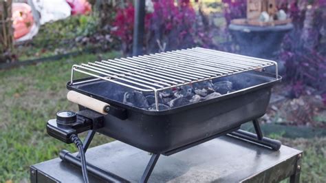 Check spelling or type a new query. Quick Start Grill automatically lighting charcoal BBQ ...