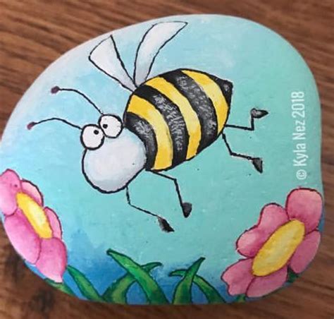 Bee And Flowers Rock Painting Painted Rock Animals Rock Art