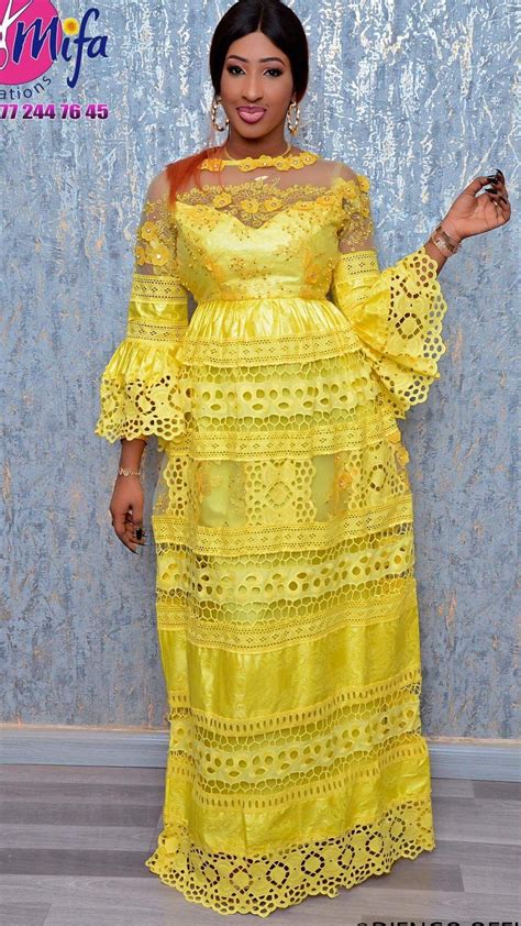 Une suite de cette série en quatre épisodes de 90 minutes, intitulée gilmore. Pin by Merry Loum on Sénégalaise | African dress, African fashion dresses, African design dresses