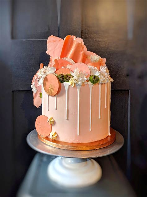 Peach And Gold Geometric Disk Cake Unusual Birthday Cakes Modern