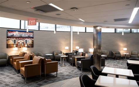 American Opens Fifth Dfw Admirals Club Changes Up Lounge Food One