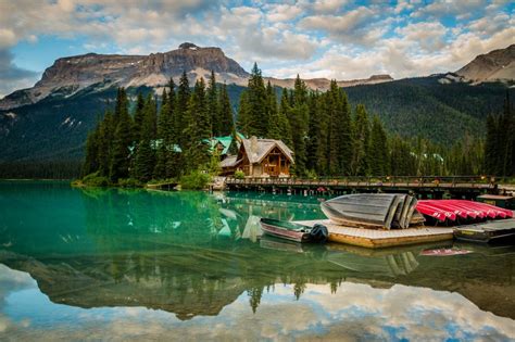 Emerald Lake Lodge Yoho National Park Canada