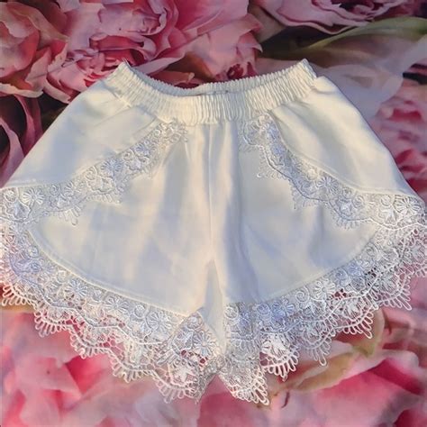 Mika And Gala Shorts Mika Gala Off White Lace Shorts Size 6 Poshmark