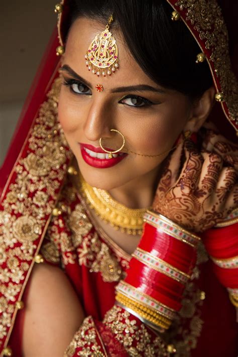 Beautiful Indian Bride Portrait Photography Beautiful Indian Brides