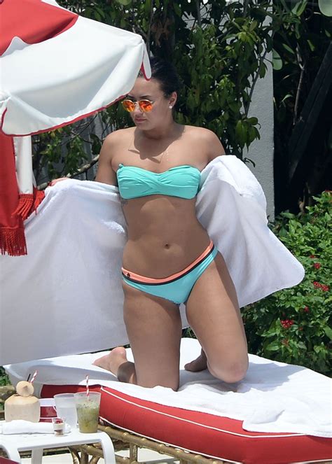 Demi Lovato Shows Off Her Bikini Body Miami Beach 6302016