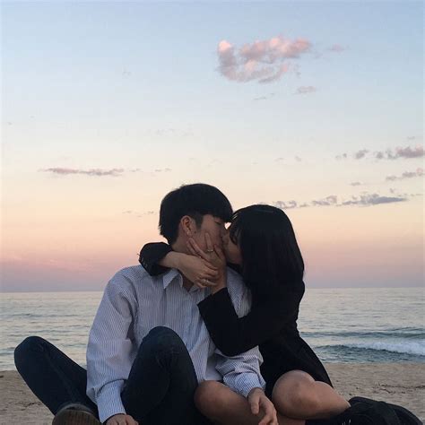 𝐏𝐢𝐧𝐭𝐞𝐫𝐞𝐬𝐭 𝐝𝐨𝐦𝐢𝐧𝐨 𝐳 ulzzang love couple couples in love love couple cute couple pictures