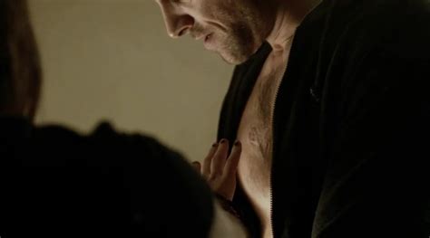 AusCAPS Stuart Townsend Shirtless In XIII The Series 2 01 Phoenix