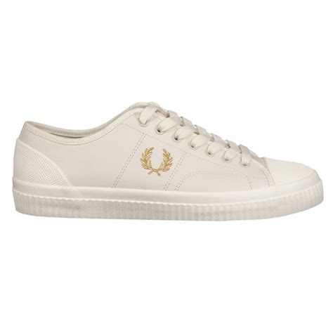 Fred Perry Hughes Low Leather Trainer Oxygen Clothing