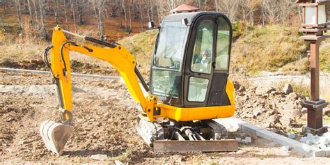 Compact excavators provide a finely tuned input response for precision movements or productive power for digging footings or excavating basements. 5 Cheapest Mini Excavator Brands | Cutting Technologies