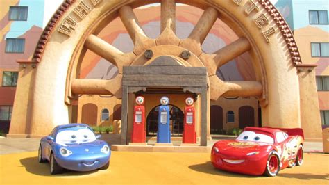 Cars Wing Of Disneys Art Of Animation Resort Detailed Tour Lighning