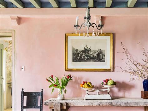 The appealing neutral adds a warm, but airy, swathe of color. Annie Sloan's French Farmhouse Is the Ultimate Chalk Paint ...