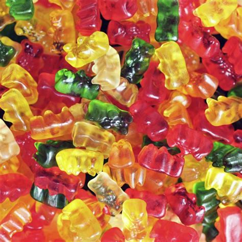 Oh, i'm a yummy tummy, funny, lucky gummy bear i'm a jelly bear, cuz i'm a gummy bear, oh i'm a movin', groovin', jammin', singin' gummy bear. Can Gummy Candy Make You More Beautiful?