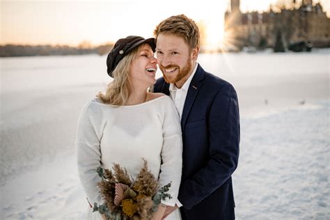Wir sind sicher, dass unter unseren brautkleidern das kleid ihrer träume ist. Winterhochzeit am Schweriner Schloss ...