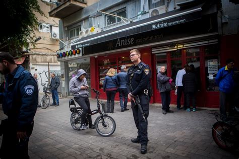 Israel Seeks Pas Help In Hunt For Suspect In Tel Aviv Shooting The
