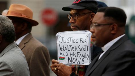 Mistrial In Murder Case Against Cop Who Shot Walter Scott