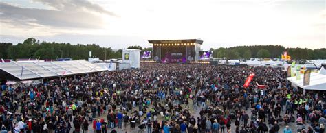 Det meddelar festivalen på sin hemsida efter en… sweden rock festival är över för den här gången. Tenacious D, ZZ Top en meer naar Sweden Rock 2019 ...