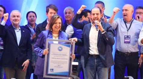 Xóchitl Gálvez recibe constancia como candidata presidencial del PAN 18 15 h ADN Agencia