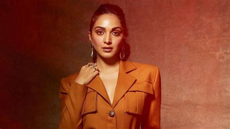 Kiara Advani Chose A Brown Blazer Skirt Set For The Promotions Of