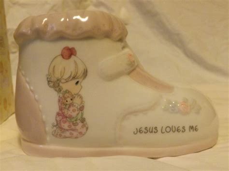 Precious Moments Jesus Loves Me Girl With Doll Baby Shoe Bank