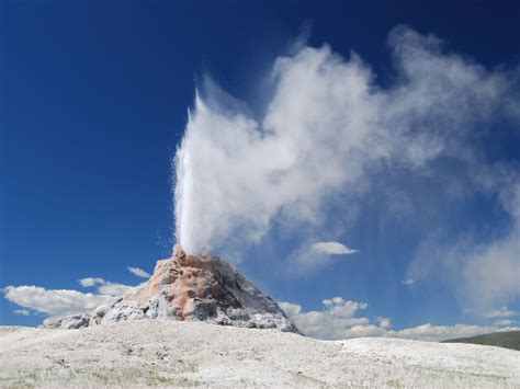 Als Photography Blog Yellowstones White Dome Geyser
