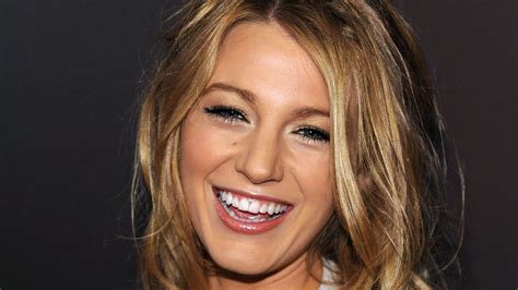 Blake Lively Smile Wallpapers Wallpaper Cave