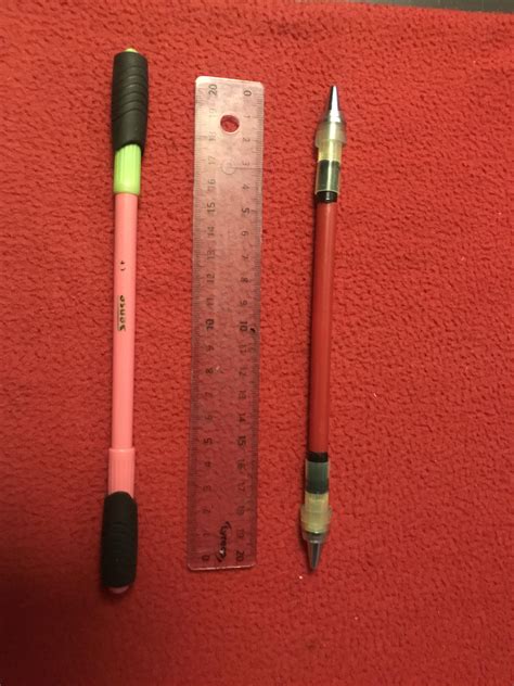 made these 2 pen mods if there s anything i can improve or add pls write r penspinning