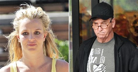 Britney Spears Dad Jamie Looks Worse For Wear Outside Trailer Park