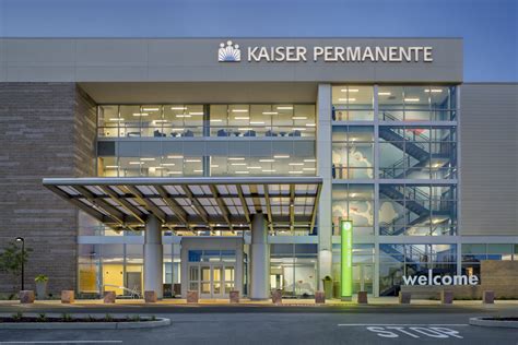 Kaiser Permanente Skyport Sustainable Medical Office Building Design