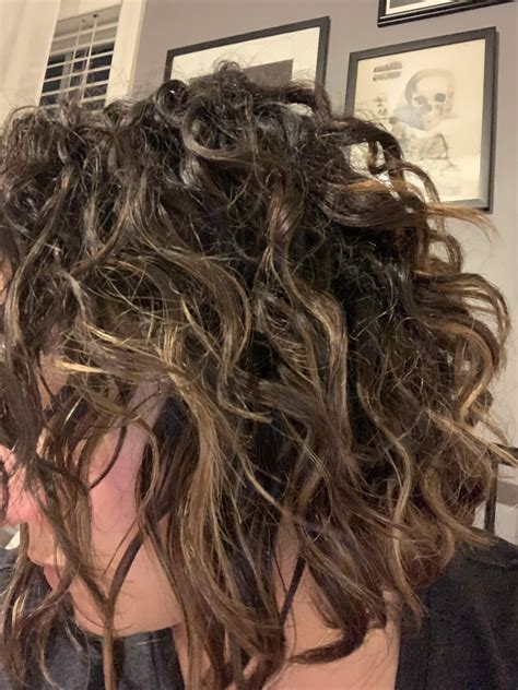 Needing Some Advice On How To Tame My Frizzy Roots Rcurlyhair