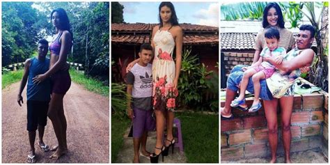 Elisane Silva Tall Woman Marries Shorter Hubby Carries Him And Their Son In Adorable Photo