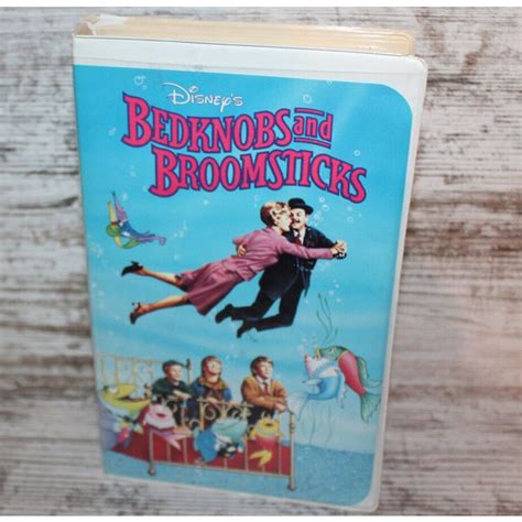 Bedknobs And Broomsticks Vhs Walt Disney Masterpiece Collection Angela