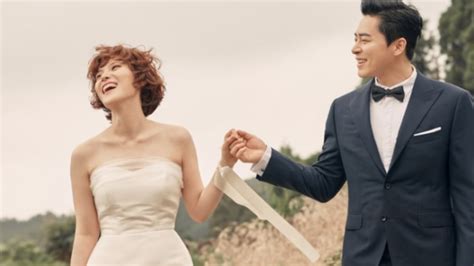 Gummy causing good changes to jung suk. Jo Jung Suk and Gummy Welcome Their First Daughter ...
