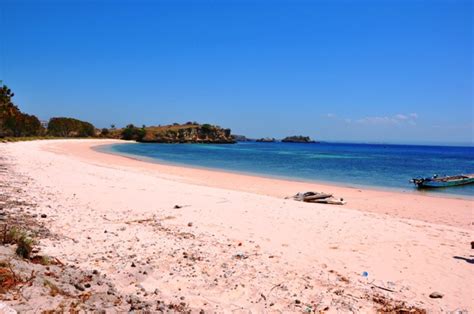 Tangsi Beach Beach With Pink Sand Nice Blog