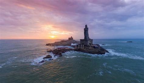 Thiruvalluvar Statue In Kanyakumari Situated Right In The Middle Of