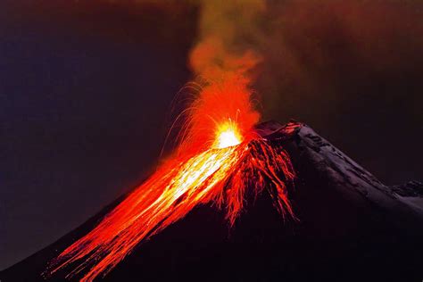 Nasa Detected Ufo During Volcanic Eruption