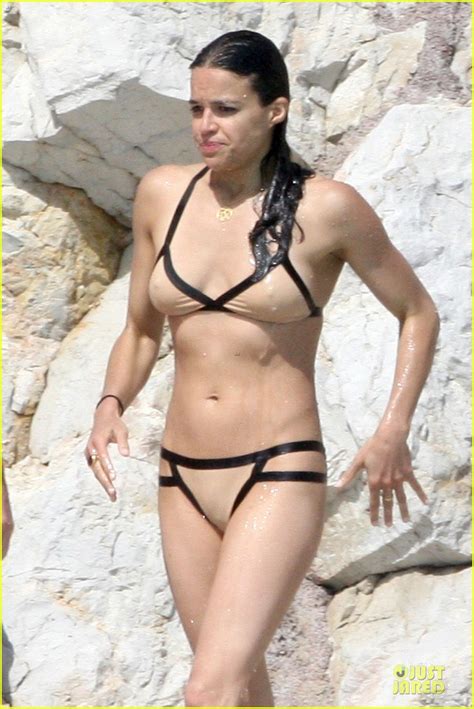 Michelle Rodriguez Bikini Body In Antibes Photo 2665804 Bikini