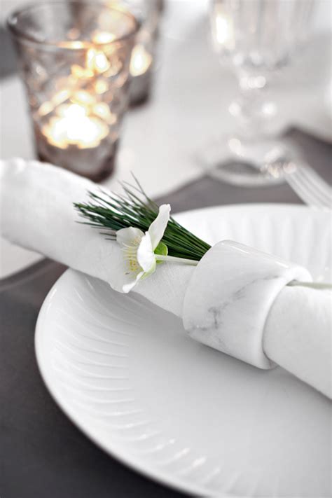 Proper table setting for lunch. Table setting // Breakfast | Stylizimo