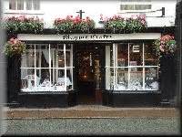 It's always been traditional for the lady to be given a gift for valentine's day by the man in her life. GIFTS GIFT IDEAS LADIES MENS GENTS JEWELLERY JEWELLERS ...