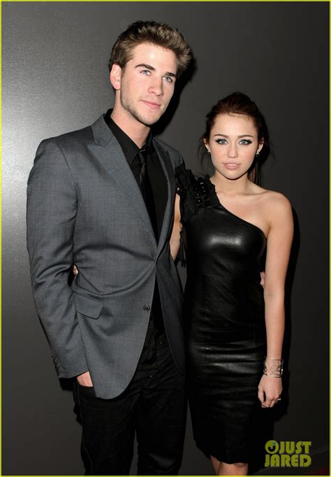 Miley Cyrus And Liam Hemsworth Split After Less Than A Year Of Marriage Photo 4333718 Divorce