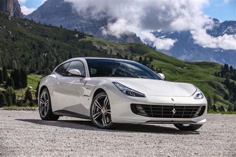 Ferrari Gtc4 Lusso T Is The First Four Seat Ferrari With A Turbocharged