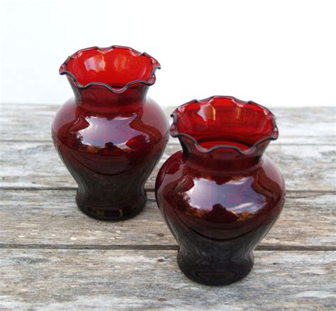 Anchor Hocking Royal Ruby Red Vases Pair Of Posy Vases By Etsy Red Vases Ruby Red Royal Ruby